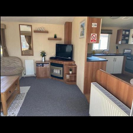 3 Bed Caravan Norfolk Near The Coast Belton with Browston Eksteriør bilde