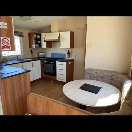 3 Bed Caravan Norfolk Near The Coast Belton with Browston Eksteriør bilde